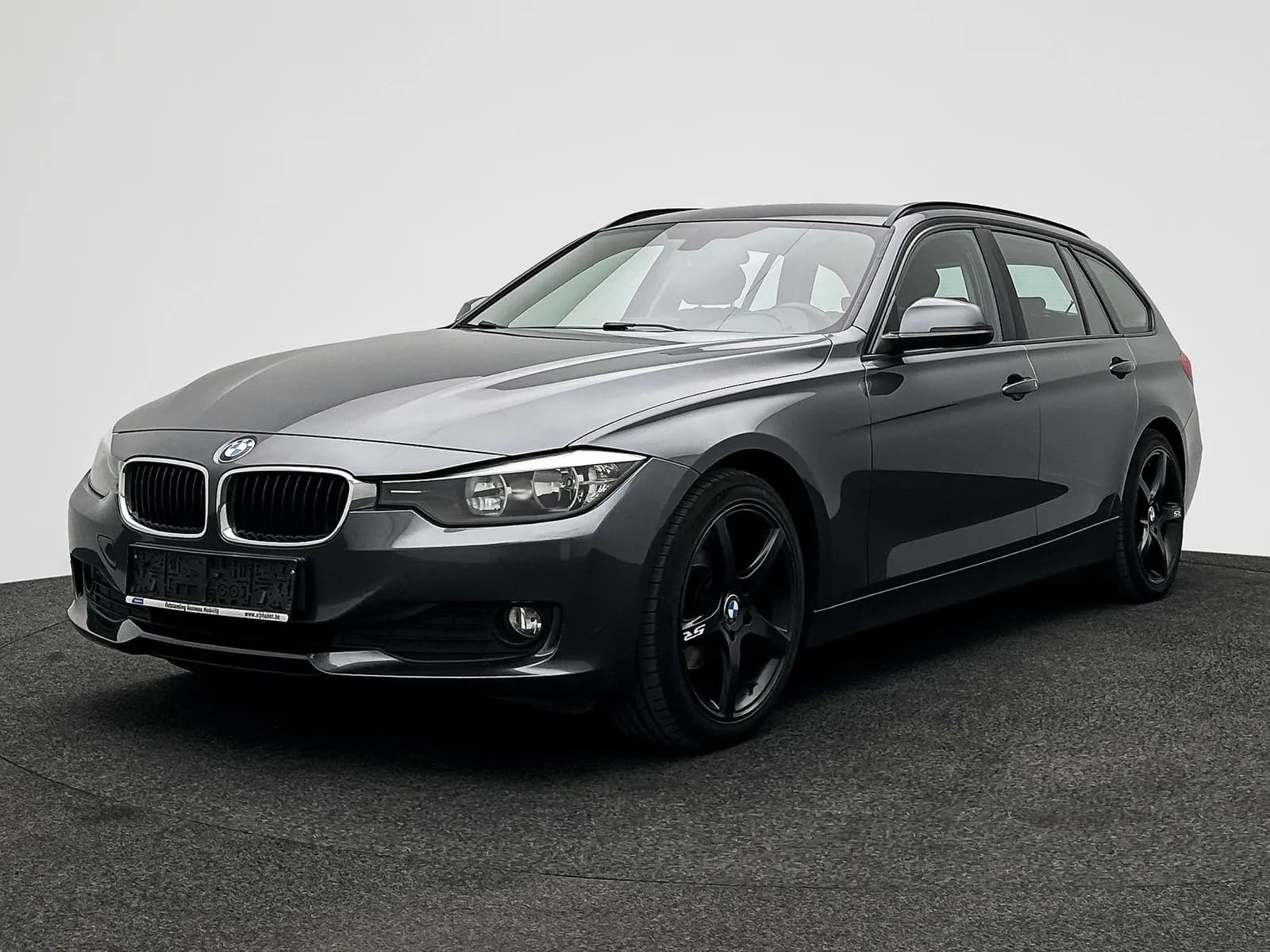 BMW 318d 2013, nuotrauka 2